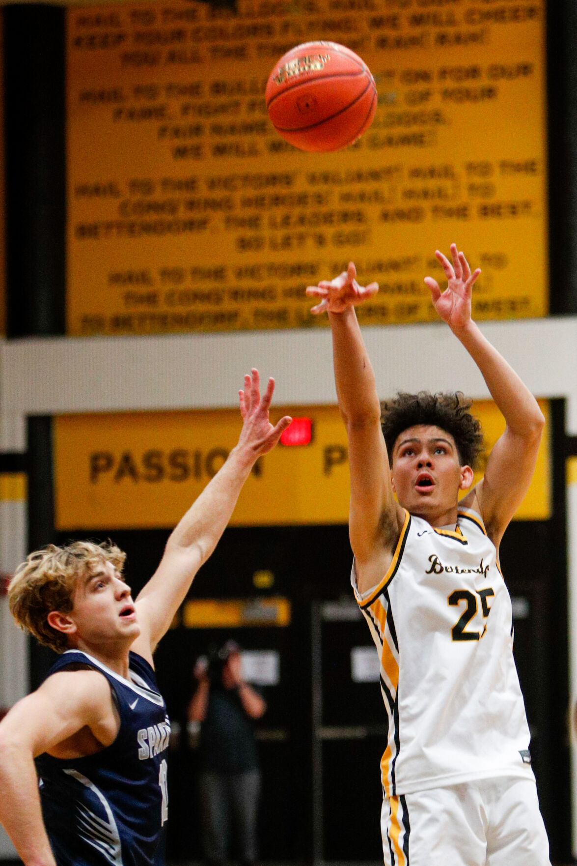 012423-qc-spt-pv-bett hoops boys-03.jpg